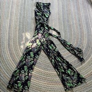 Tahari ASL Black and Green Leaf Print Jumpsuit